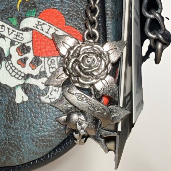 Ed Hardy Love Kills Slowly convertible crossbody bag - Picture 2 of 8